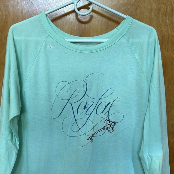 💖 Victoria’s Secret Sleep tee - Picture 5 of 9